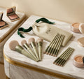 Green Makeup Brush for Smooth And professional Makeup, set of 13 pic